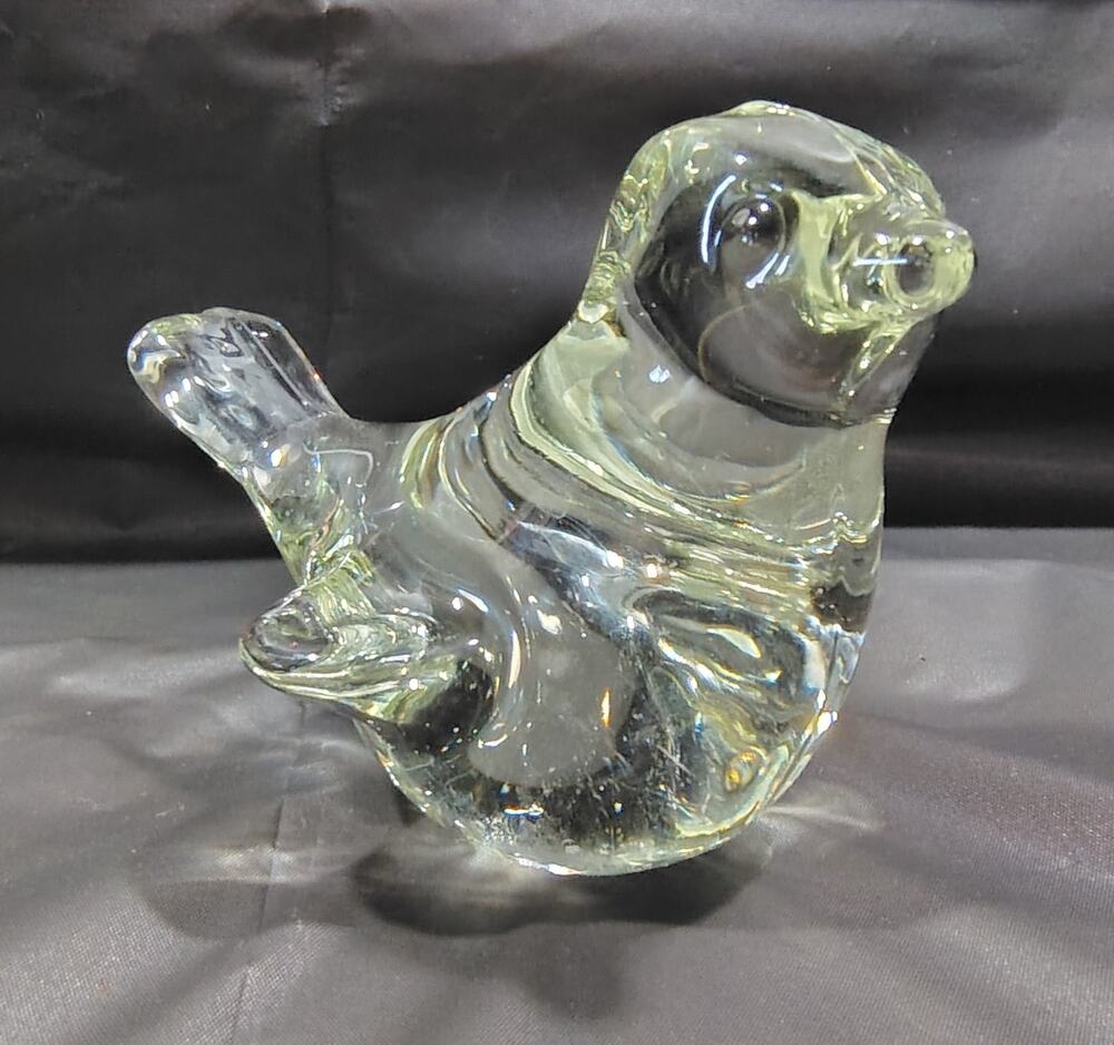 Vintage Fenton Art Glass Clear Bird unmarked Figural Paperweight